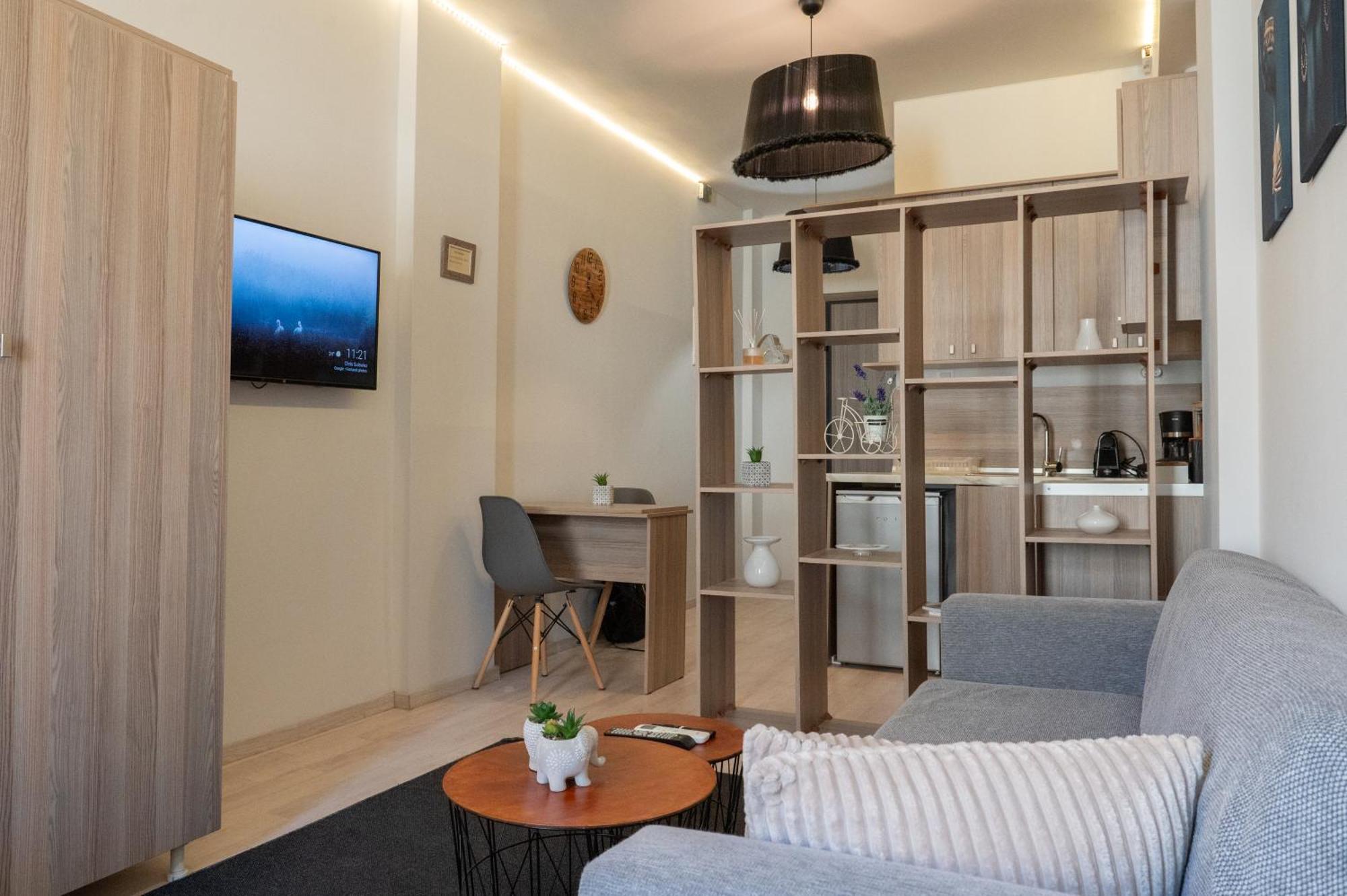 Thess Puzzle Studio Салоники Экстерьер фото